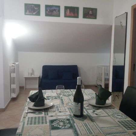 Hotel The Holiday House Santeramo in Colle Exterior foto