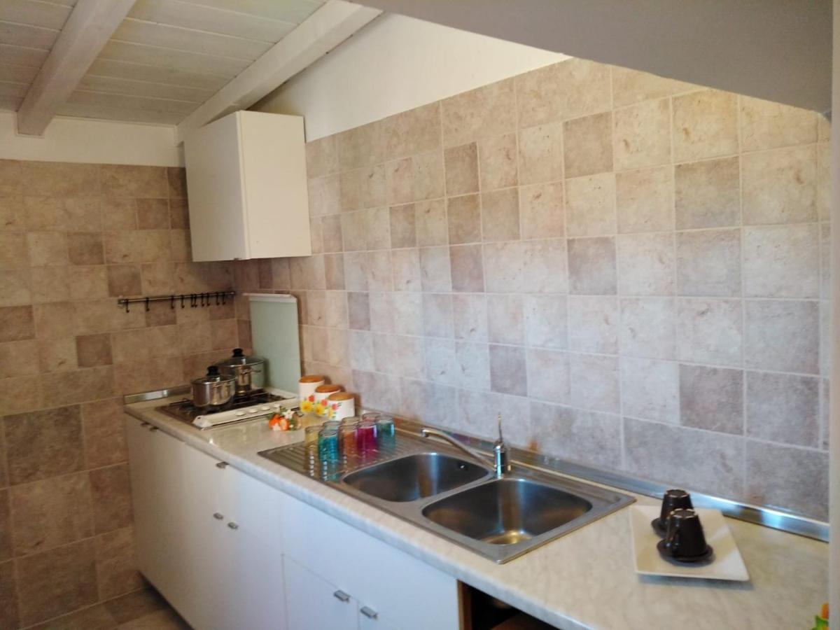 Hotel The Holiday House Santeramo in Colle Exterior foto